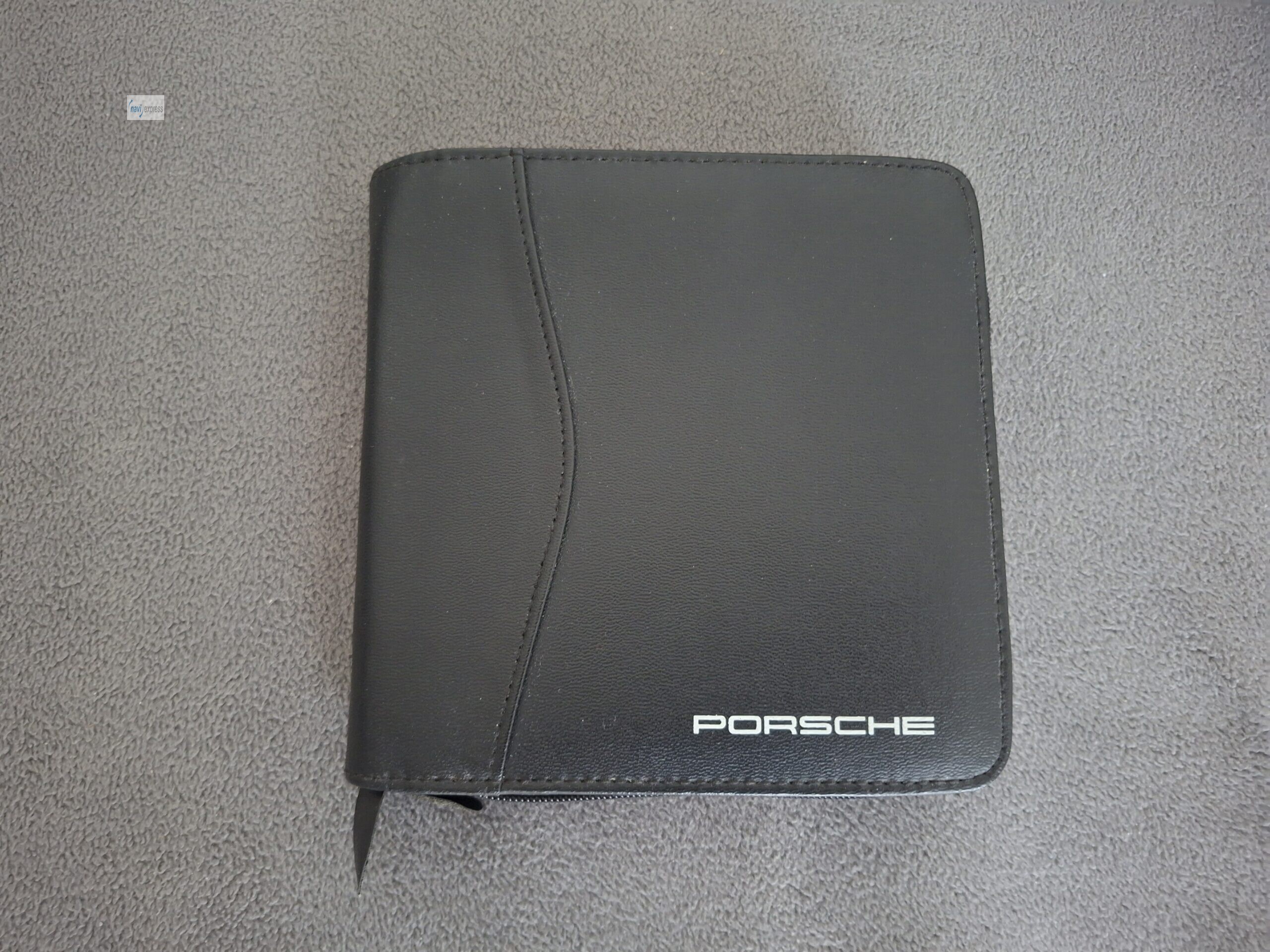 Kunstleder Mappe PORSCHE CD DVD Mappe zur Aufbewahrung von 28 CDs DVDs