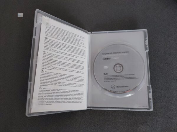 Mercedes Benz Navigations-DVD COMAND APS NTG1 Europa 2014/2015 Maybach E CLS SLK Klasse - Image 3