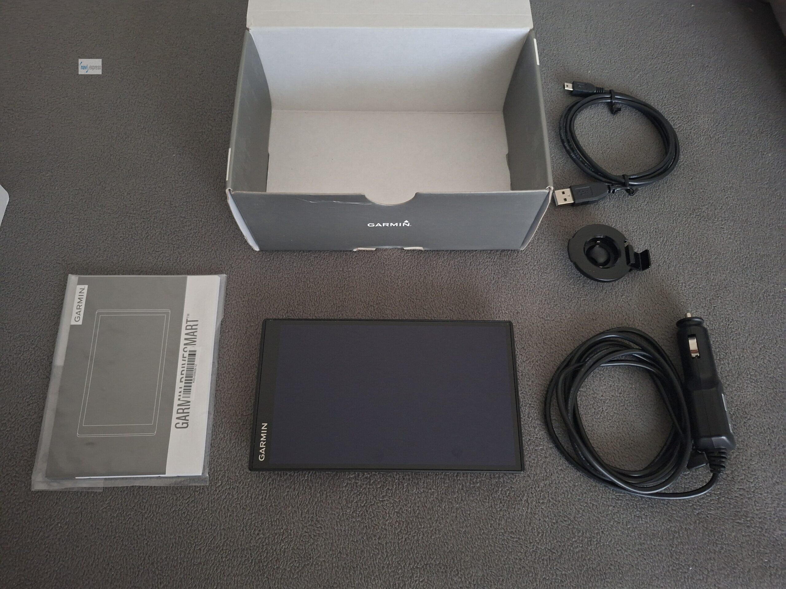 Garmin DriveSmart 61 LMT-D 6,95 Zoll PKW Navi Europa Maps & Digital Traffic & WLAN - Image 3
