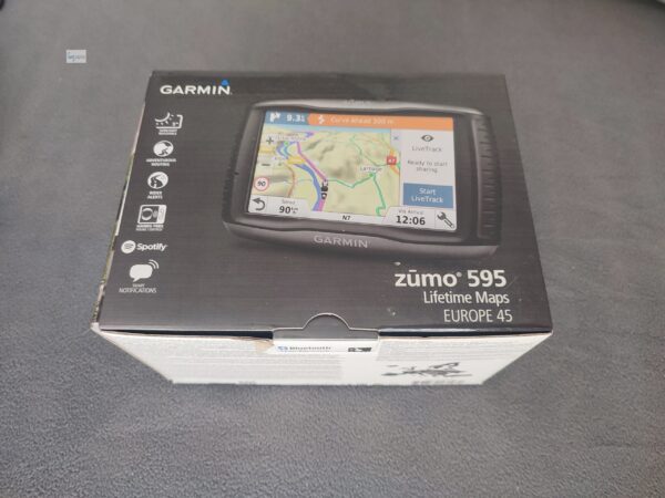 Garmin ZUMO 595 LM 5 Zoll Motorrad Navi Europa Maps & Live Traffic per Smartphone