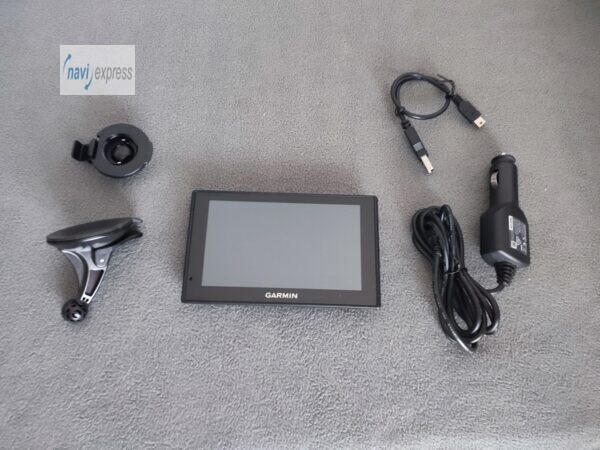 Garmin DriveSmart 51 LMT-D 5 Zoll PKW Navi Europa Lifetime Maps & Digital Traffic & WLAN