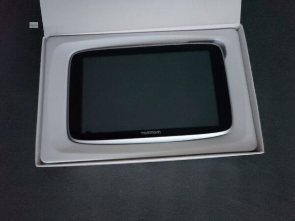 TomTom GO PREMIUM 6 Zoll PKW Navigationsgerät Welt-Karten & Traffic & Radarwarner & SIM-Karte – Bild 4
